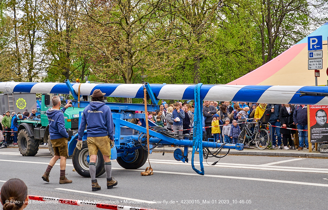 01.05.2023 - Maibaumaufstellung in Berg am Laim